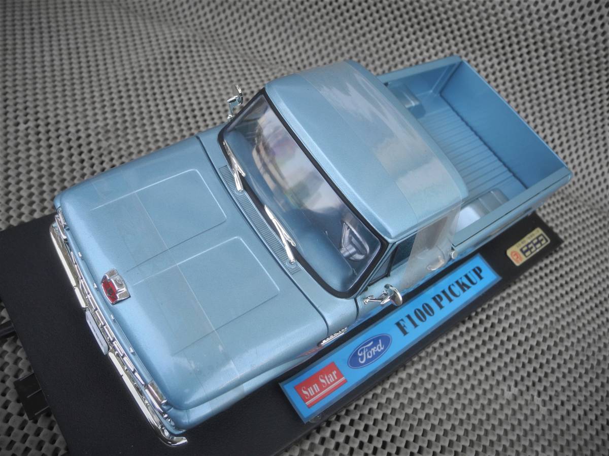  old..* waste number *1/18*1965 Ford F100 pick up : new goods not yet exhibition goods * Sunstar 1272