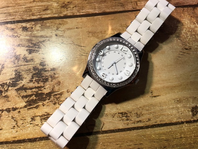 【年中無休】時計BK0310 未使用同様 美品 MARC BY MARC JACOBS マークバイマークジェイコブス Pelly ペリー ホワイト MBM2535 クオーツ レディース 腕時計