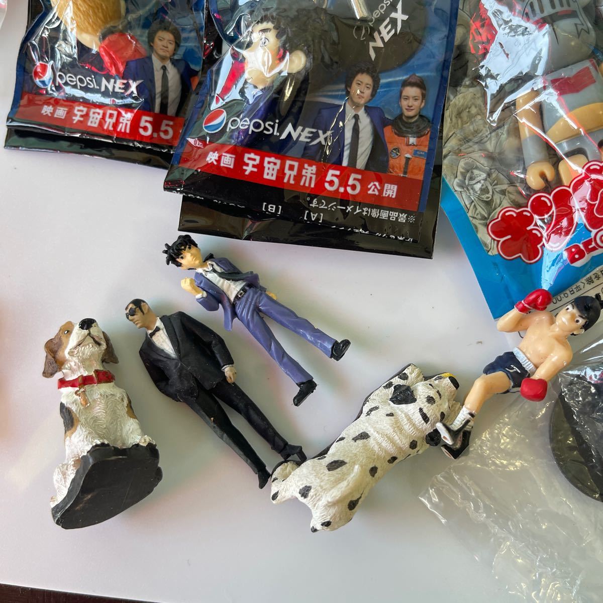 Paypayフリマ 希少 ルパン ワンピースフィギュア 戦隊物 明日のジョー 宇宙兄弟 まとめ売り ジャンク有り Paypayフリマ 希少 ルパン ワンピースフィギュア 戦隊物 明日のジョー 宇宙兄弟 まとめ売り ジャンク有り