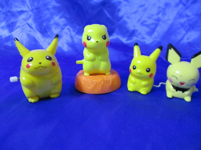  rare * hard-to-find / great popularity [pikachu-/tokotoko* figure ]3 kind 