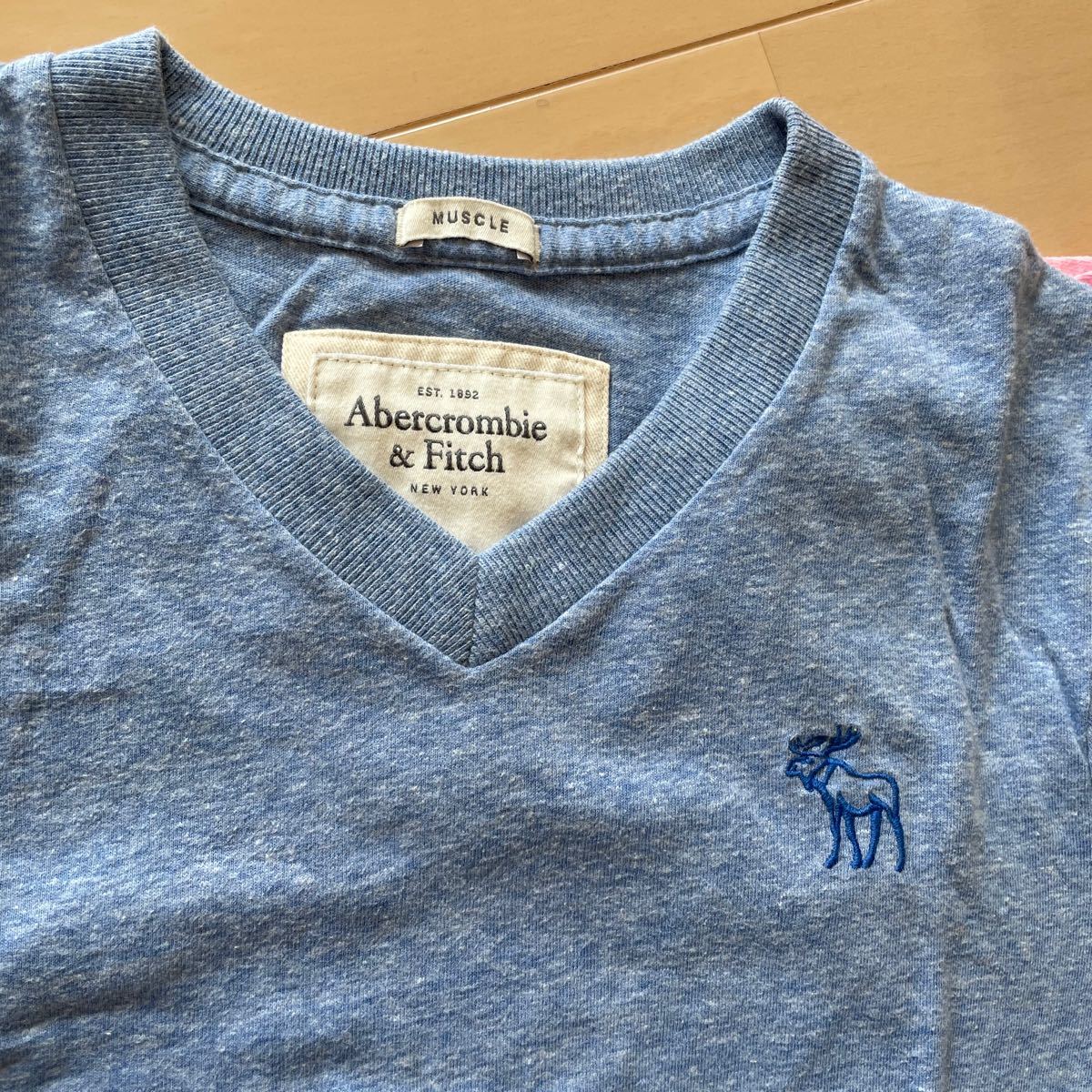 Paypayフリマ アバクロ Tシャツ2枚セット Mサイズ Paypayフリマ アバクロ Tシャツ2枚セット Mサイズ