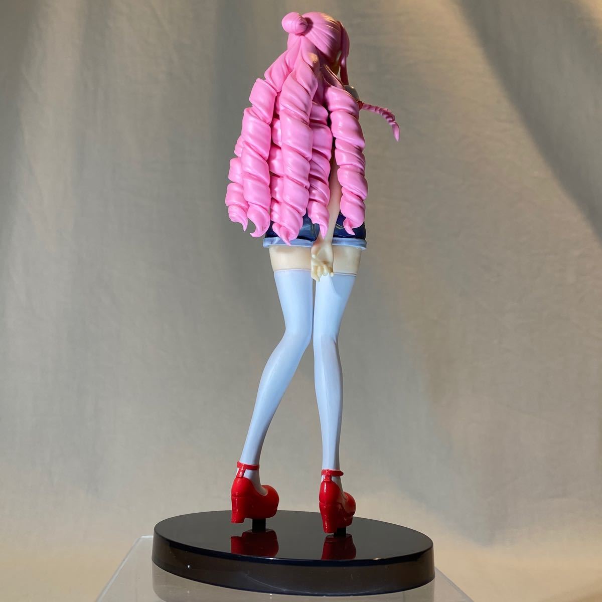 ONE PIECE ワンピース ペローナ フィギュア|Yahoo!フリマ(旧 ONE PIECE ワンピース ペローナ フィギュア|Yahoo!フリマ(旧