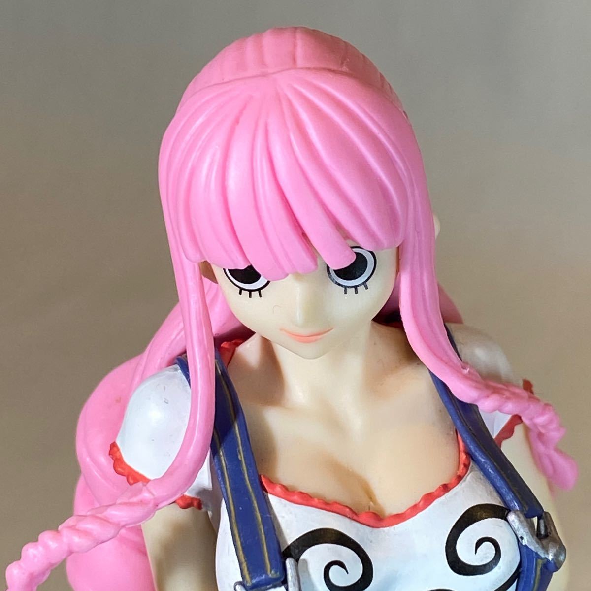 Paypayフリマ One Piece ワンピース ペローナ フィギュア Paypayフリマ One Piece ワンピース ペローナ フィギュア