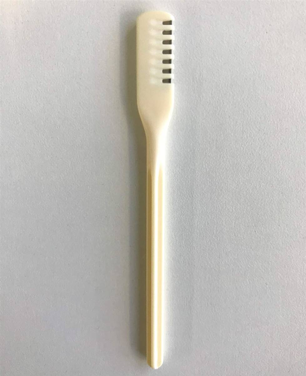  2 ps / nasal hair cutter manual battery un- necessary portable / is ../ flower wool / is na wool /. soup ../te-to before . wool prompt decision nasal hair cut / rotation brush comb shape ....