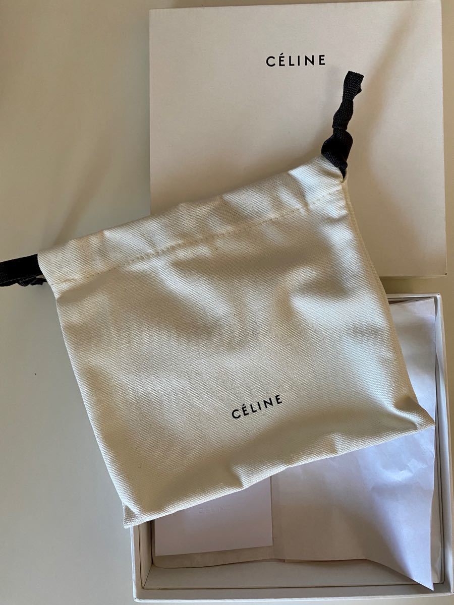CELINE】ミディアムストラップウォレット グレイン セリーヌ 財布 二