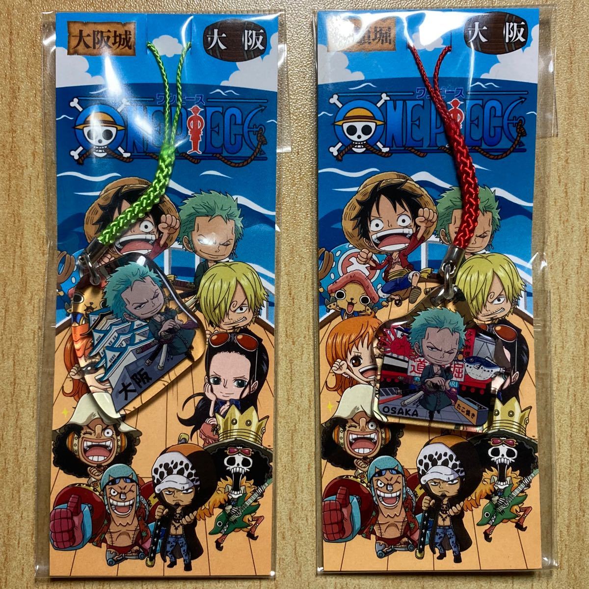 Paypayフリマ ご当地ワンピース ゾロ 大阪城 道頓堀 セット One Piece お土産 おまけ 絆創膏 ストラップ ご当地グッズ