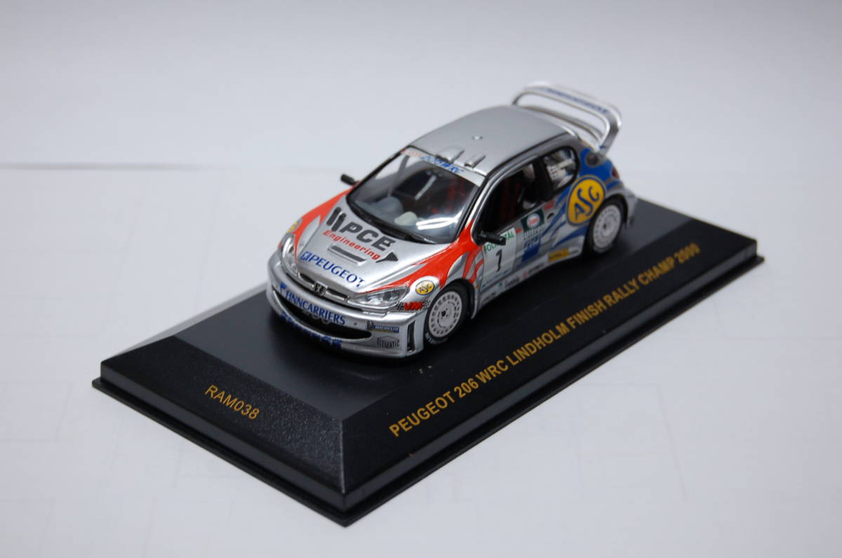 レーシングカー PEUGEOT 206 WRC #1 RAM038