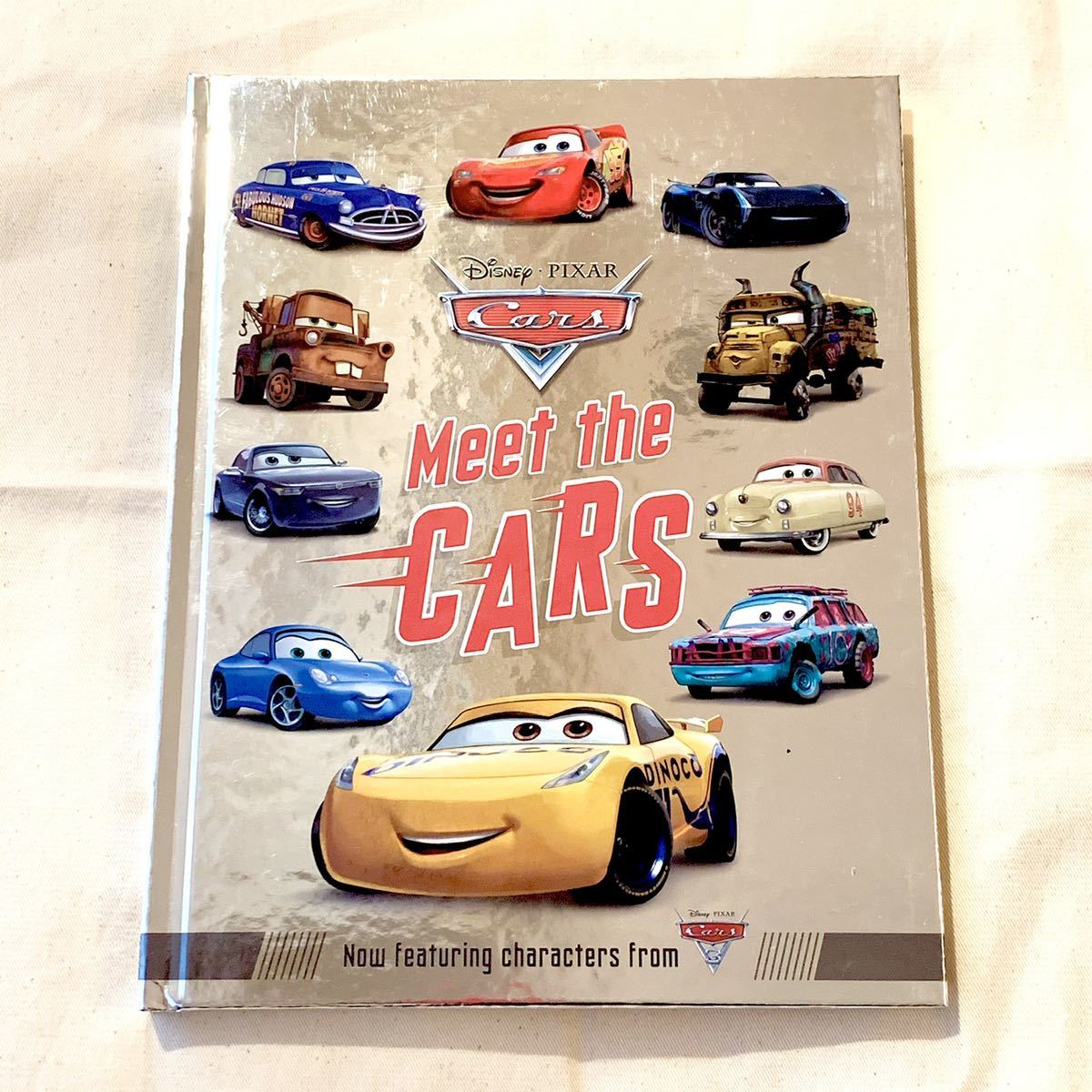 ディズニーピクサー 英語絵本 カーズ大図鑑 車 くるま トイストーリー他 絵本一般 売買されたオークション情報 Yahooの商品情報をアーカイブ公開 オークファン Aucfan Com