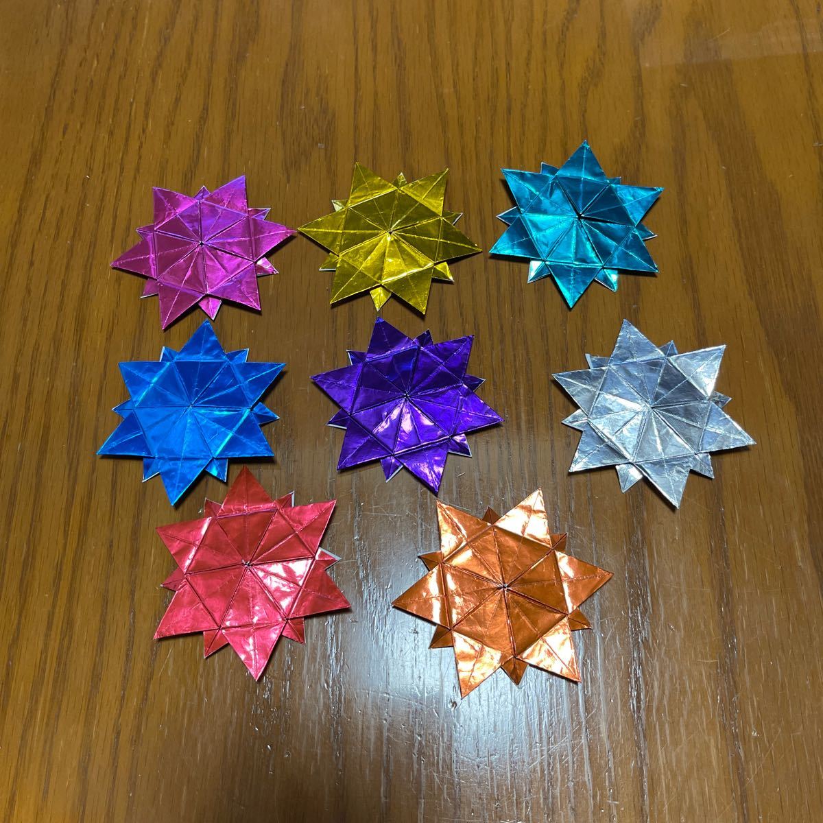 Paypayフリマ ハンドメイド メダル 折り紙 保育園 幼稚園 壁面飾り クリスマス Paypayフリマ ハンドメイド メダル 折り紙 保育園 幼稚園 壁面飾り クリスマス