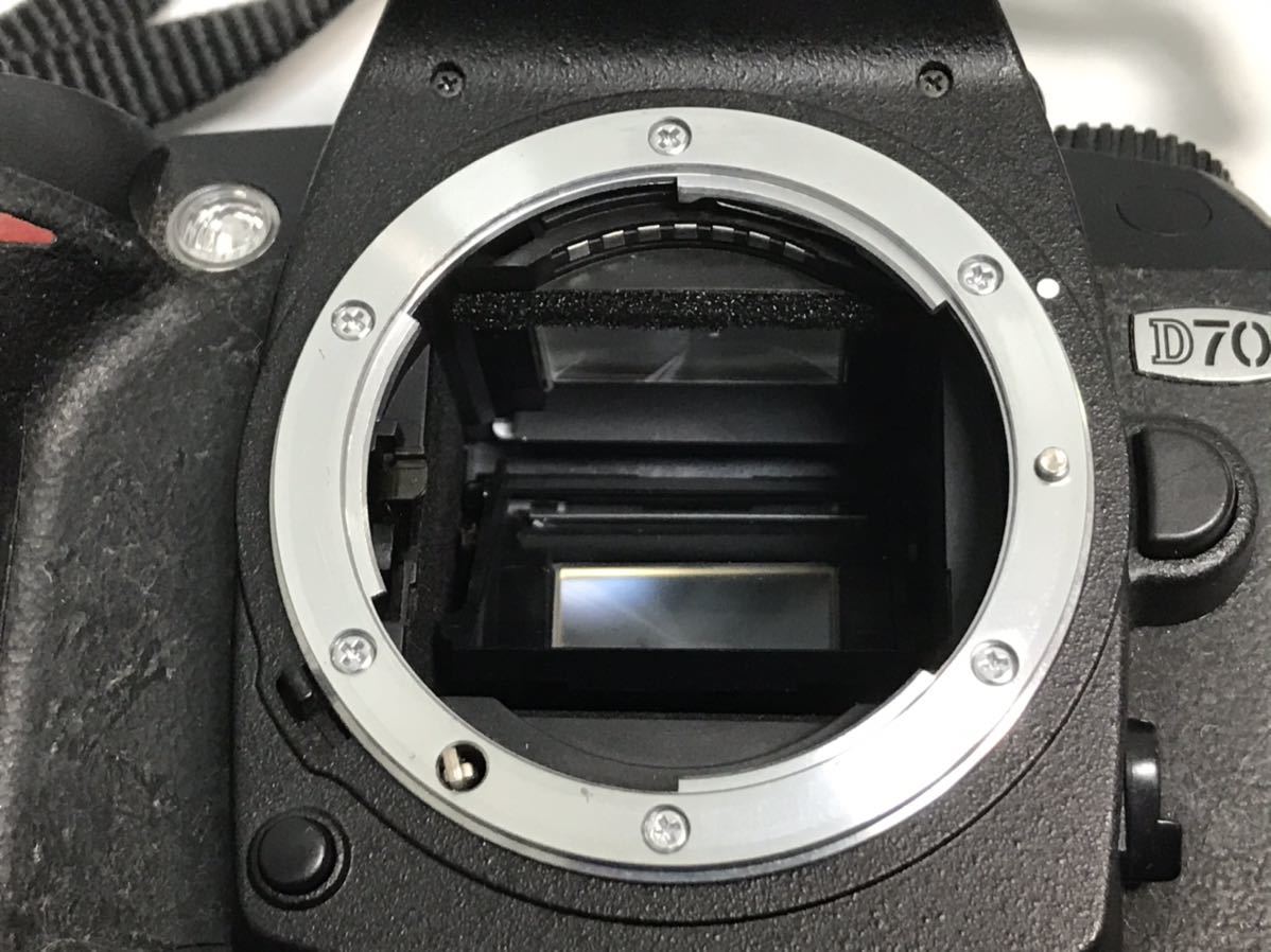 Nikon ニコン D70 デジタル一眼レフカメラ AF-S DX ZOOM-NIKKOR 18-70mm f/3.5-4.5G IF ED 簡易動作確認済 ショット数不明 元箱 現状 T1111_画像3