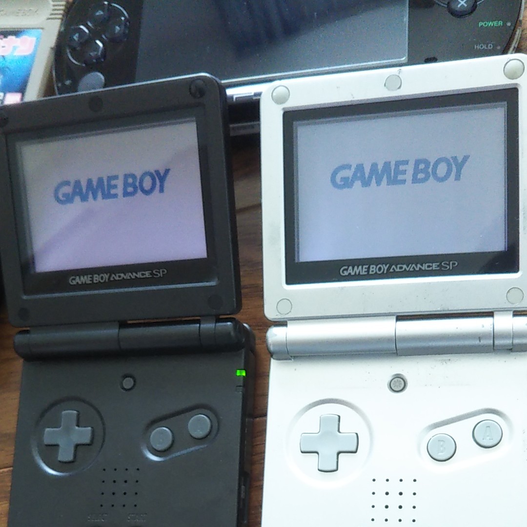 任天堂 欧州版ゲームボーイアドバンスSP GBASP ゼルダエディション正規品 特価送料無料 ローラアシュレイ ランプ&シェード ヴィクトリア/バーガンディー 真鍮 ライト フロアスタンド