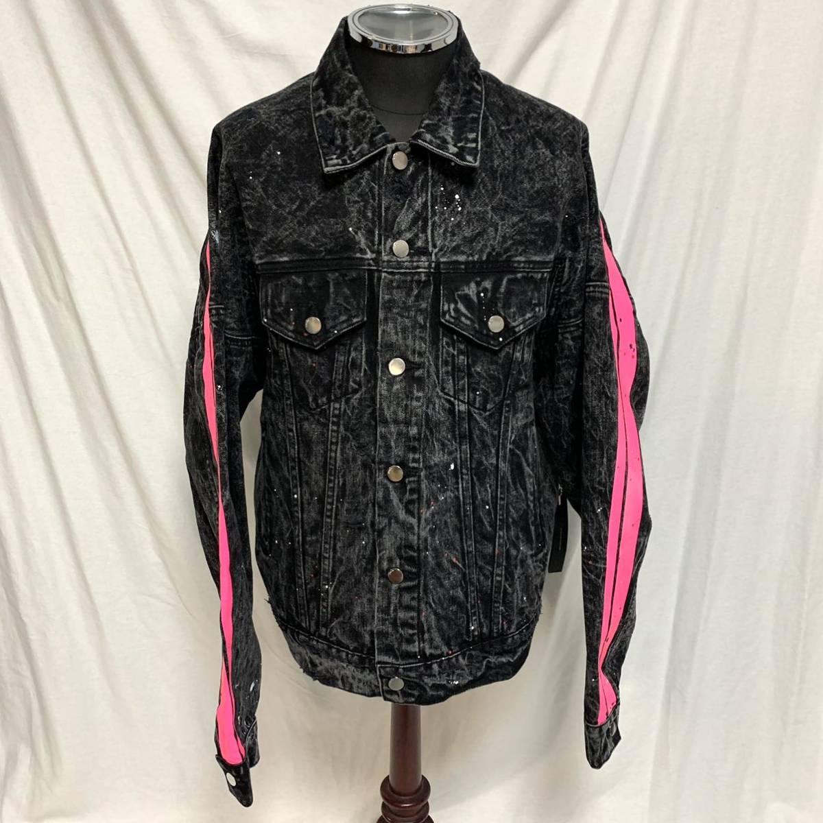 新品未使用 タグ付き AMIRI Track Neon Oversize Trucker アミリ 新品未使用 タグ付き AMIRI Track Neon Oversize Trucker アミリ