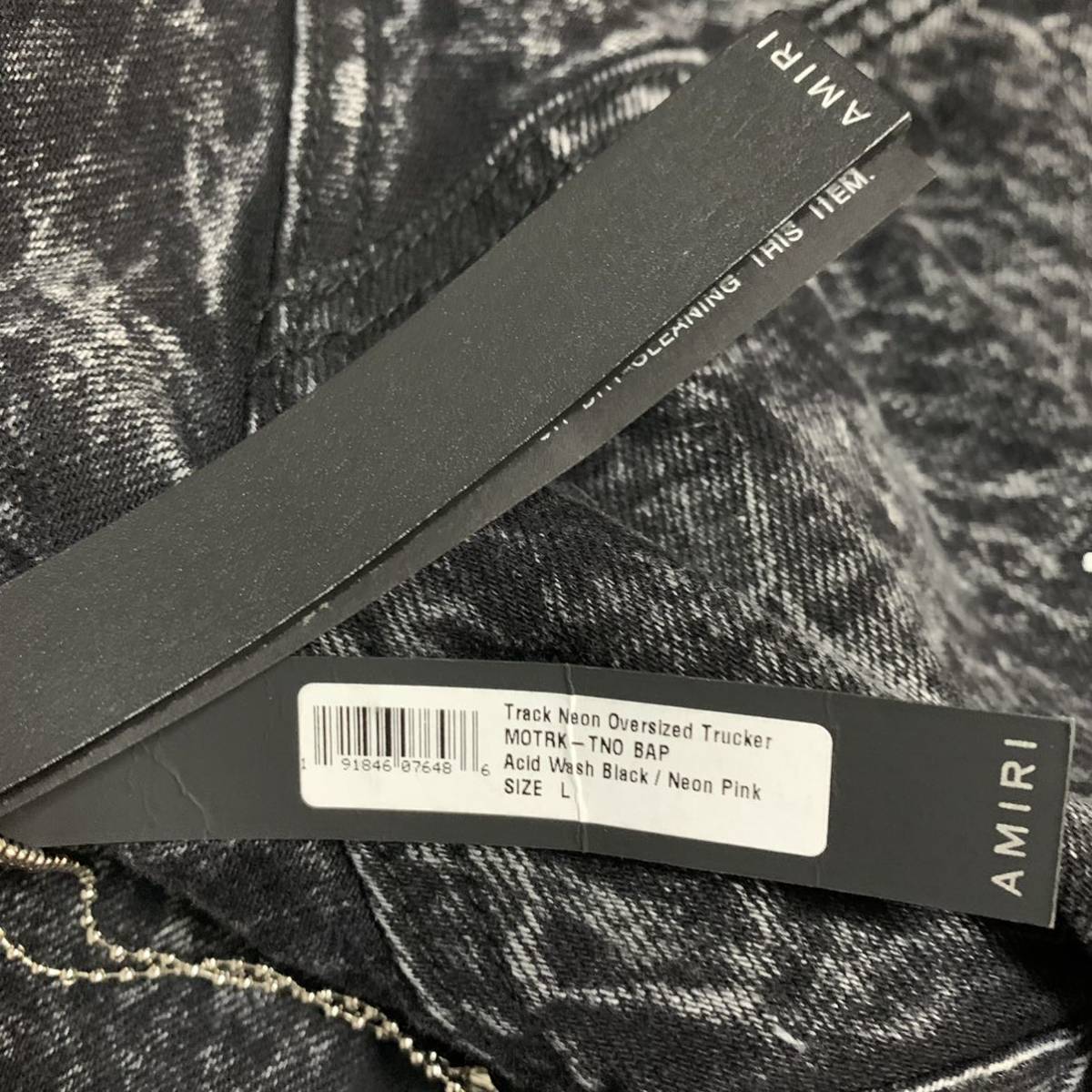 新品未使用 タグ付き AMIRI Track Neon Oversize Trucker アミリ 新品未使用 タグ付き AMIRI Track Neon Oversize Trucker アミリ