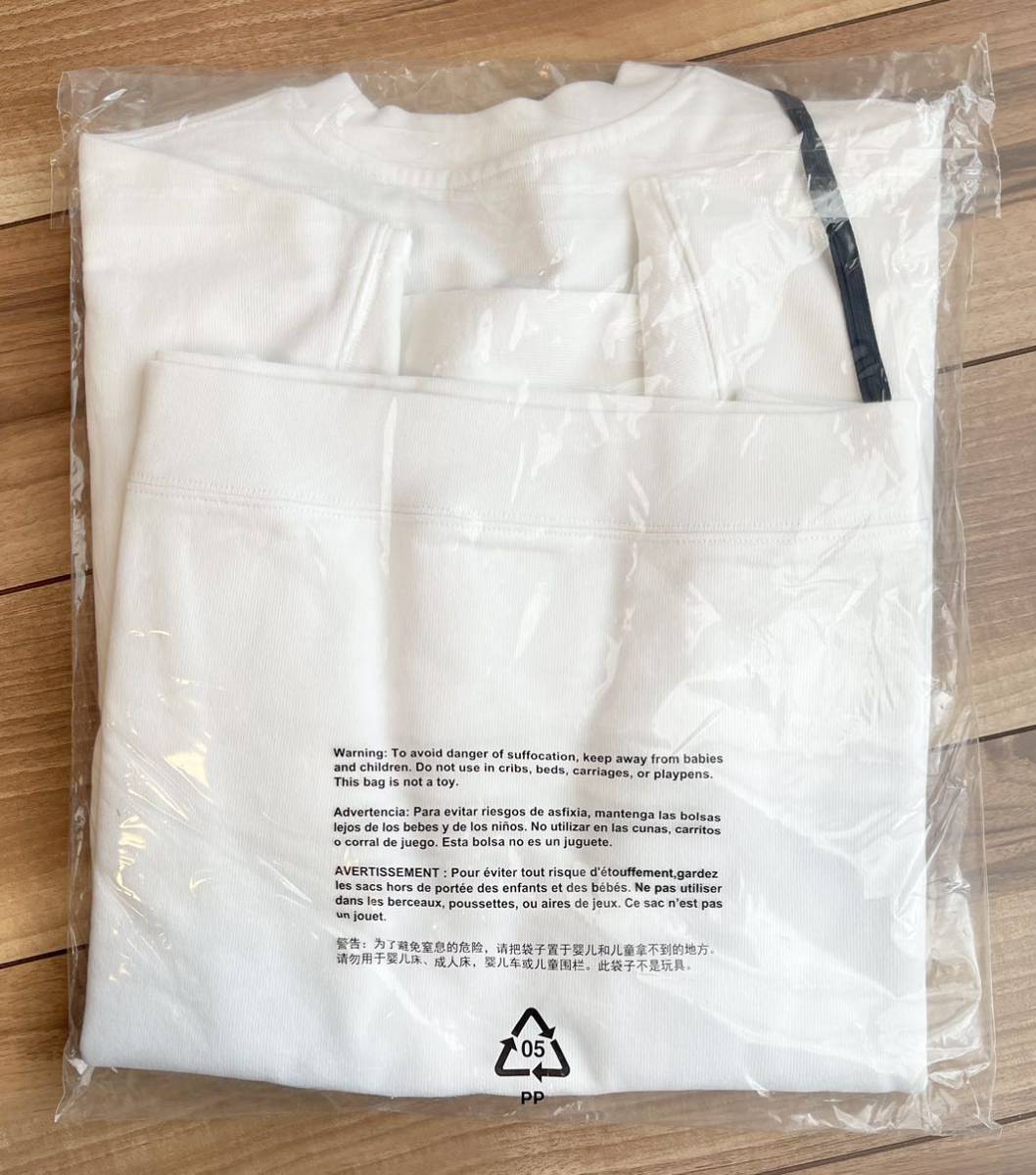 EU限定】Kith Paris Classic Logo Crewneck キス パリ クラシックロゴ