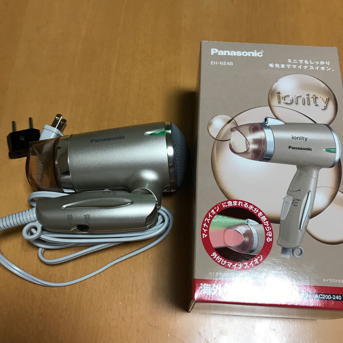パナソニック ヘアドライヤー イオニティ EH-NE4B-N(ゴールド パナソニック ヘアドライヤー イオニティ EH-NE4B-N(ゴールド