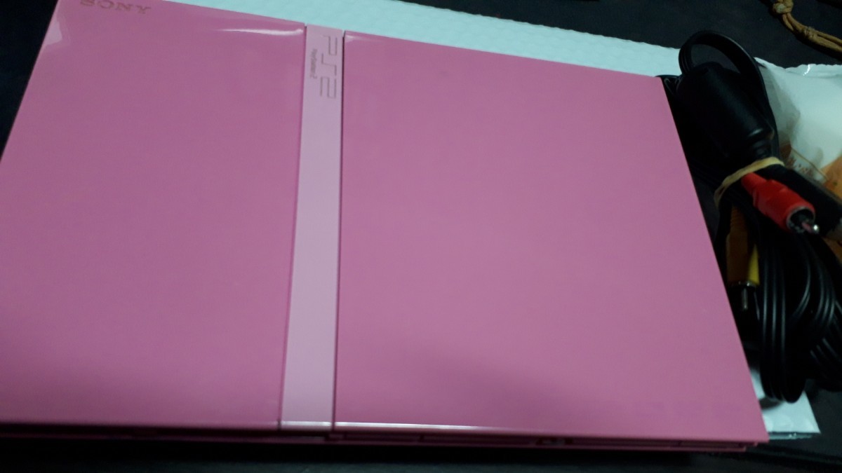 PS2 　ピンク本体　ソフト付き　薄型