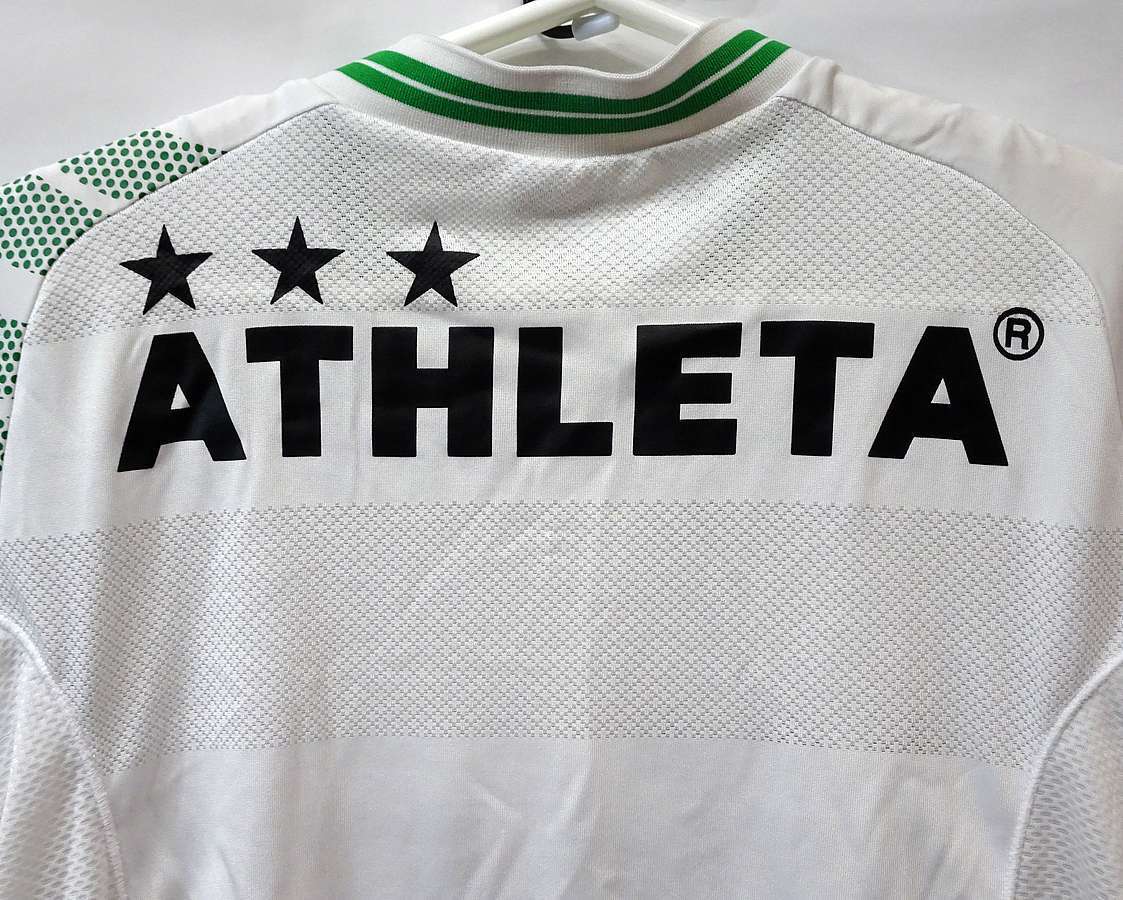 Paypayフリマ アスレタ Athleta サッカー フットサル Used美品 半袖 プラクティスシャツ 練習着 Size M カラー 白系 高機能高デザイン Paypayフリマ アスレタ Athleta サッカー フットサル Used美品 半袖 プラクティスシャツ 練習着 Size M カラー 白系 高機能高デザイン
