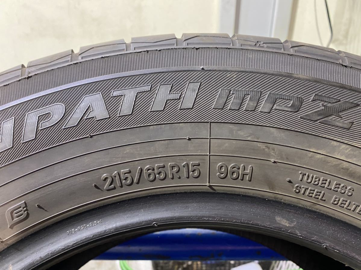 人気SALEお買送料無料　215/65R15 96H（TOYO）TRANPATH MPZ 4本 A.189 中古品