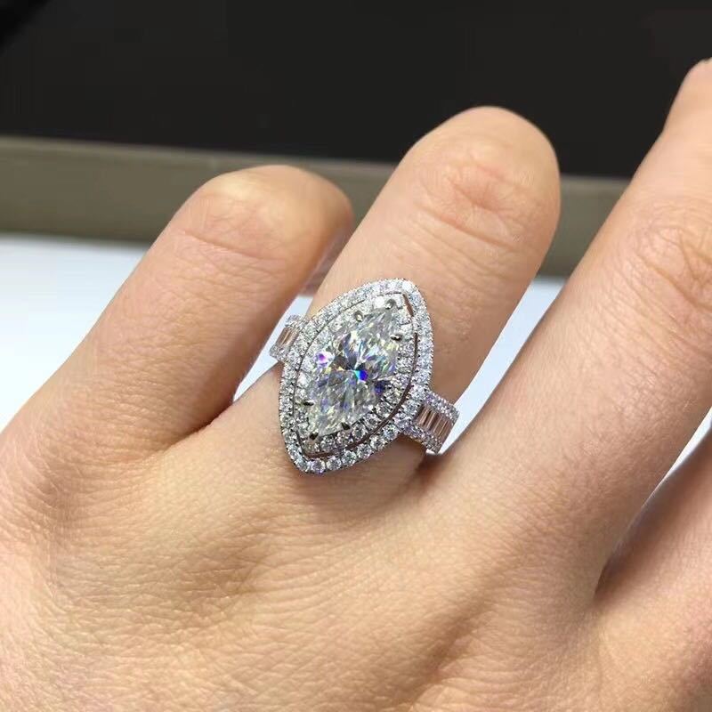 豪華仕様】貴婦人マーキースカット モアサナイト リング K18WG ccorca.org