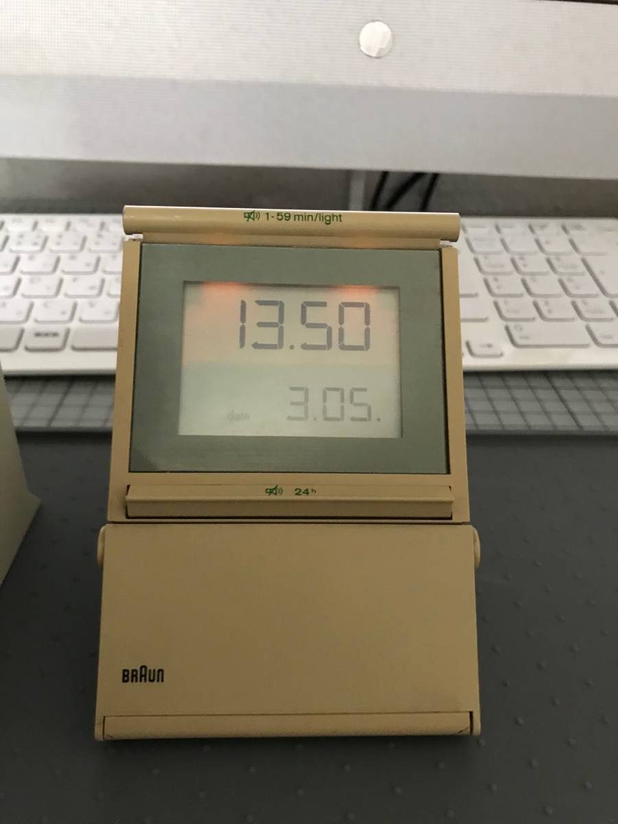 ヴィンテージ BRAUN DB10 デジタル時計② TYPE3876 グレーカーキ