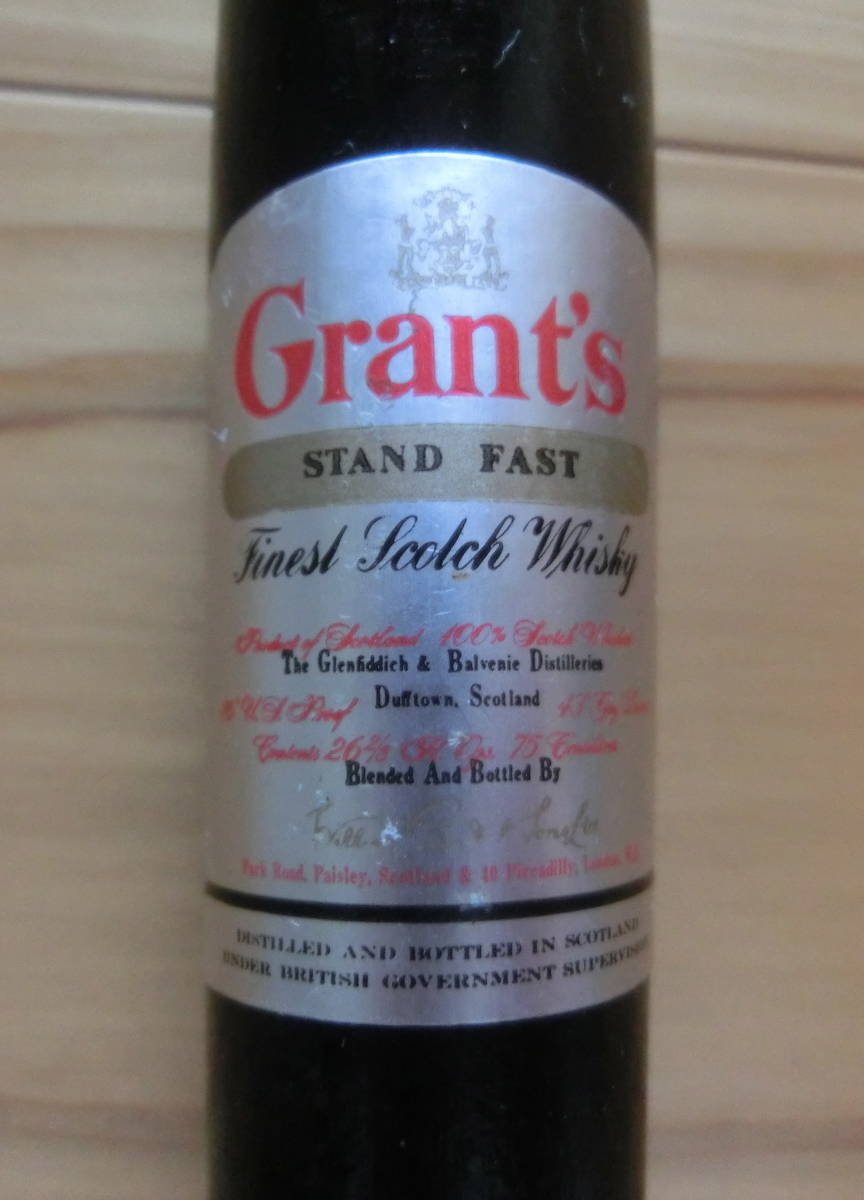 缶切り　ボトル型　木製　Grant's STAND FAST Finest scotch whisky_画像2