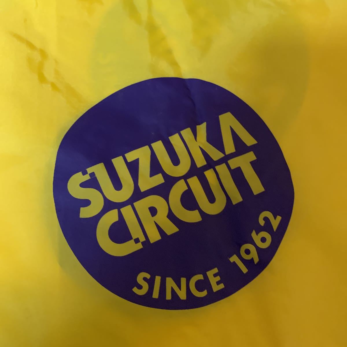 Suzuka Circuit 鈴鹿サーキット ロゴ ドット 水玉 総柄 ポンチョ レインポンチョ カッパ レインコート 希少 レア 使用品 送料無料_画像4