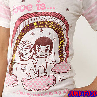 JUNK FOOD Women's Love is Chasing Rainbows ジャンクフード　レディース ラブ　イズ　レインボーTシャツ 　Sサイズ　junk-42_画像3