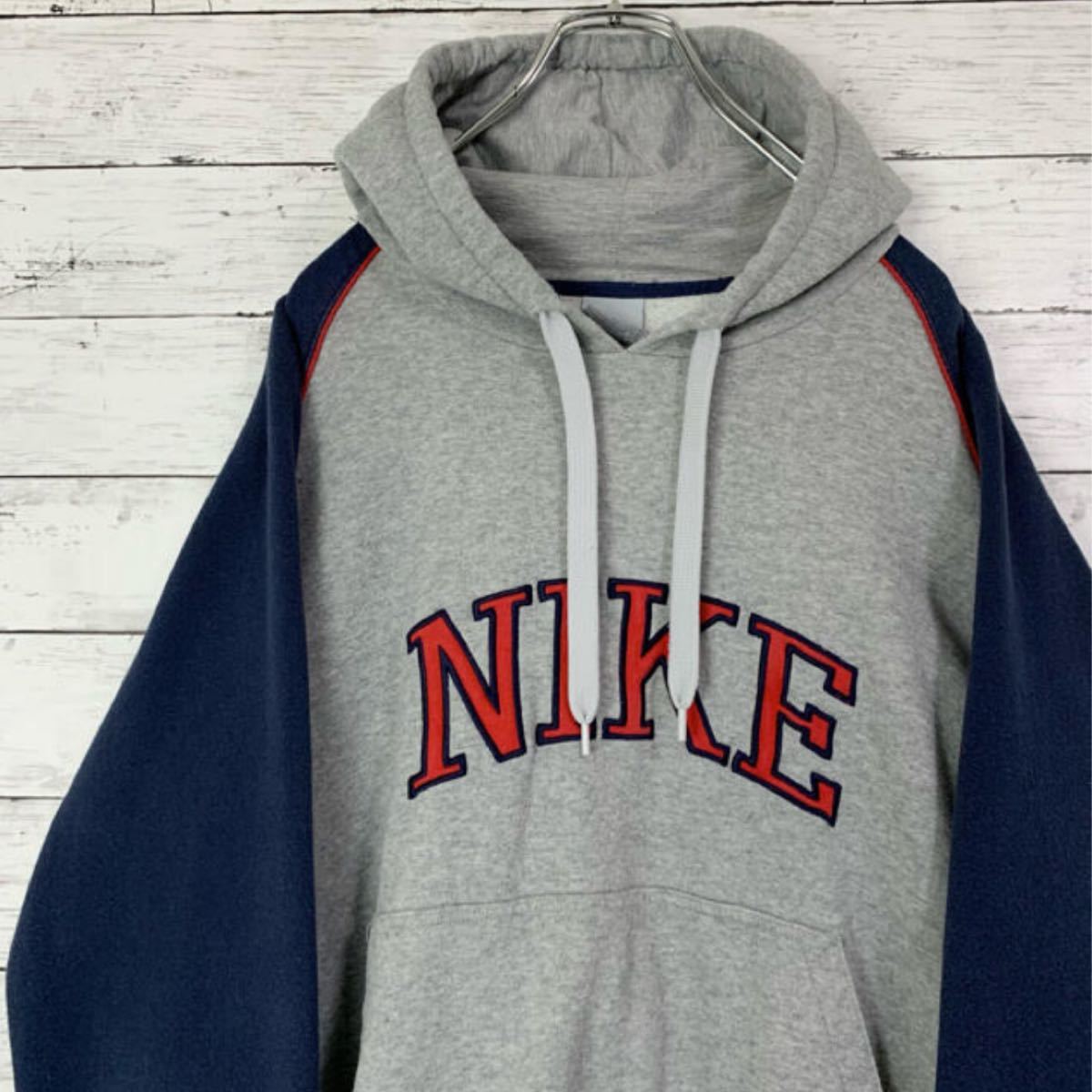 刺繍 NIKE ビンテージ パーカー 激レア Hooded スウェットパーカー