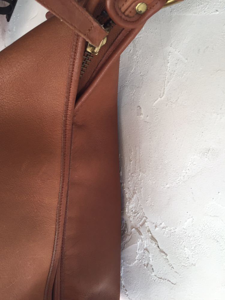 オールドコーチ レザーショルダーバッグ COACH ヴィンテージ - 牛革 オールドコーチ レザーショルダーバッグ COACH ヴィンテージ - 牛革