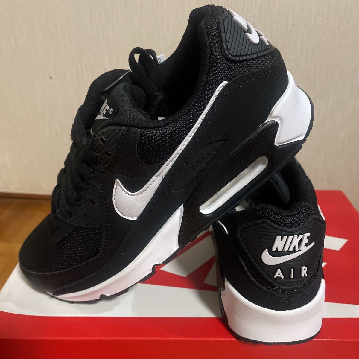 Paypayフリマ Nike ナイキエアマックス 90 エアマックス90 Airmax90ブラック 黒スニーカー Paypayフリマ Nike ナイキエアマックス 90 エアマックス90 Airmax90ブラック 黒スニーカー