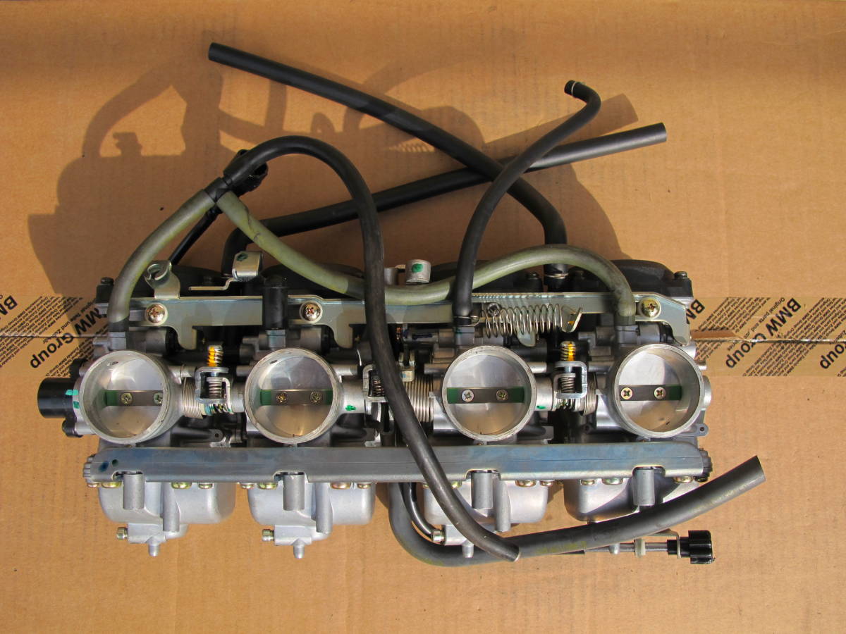 ZRX1200R 純正キャブレター ☆美品☆ パーツ | althaia.com.br
