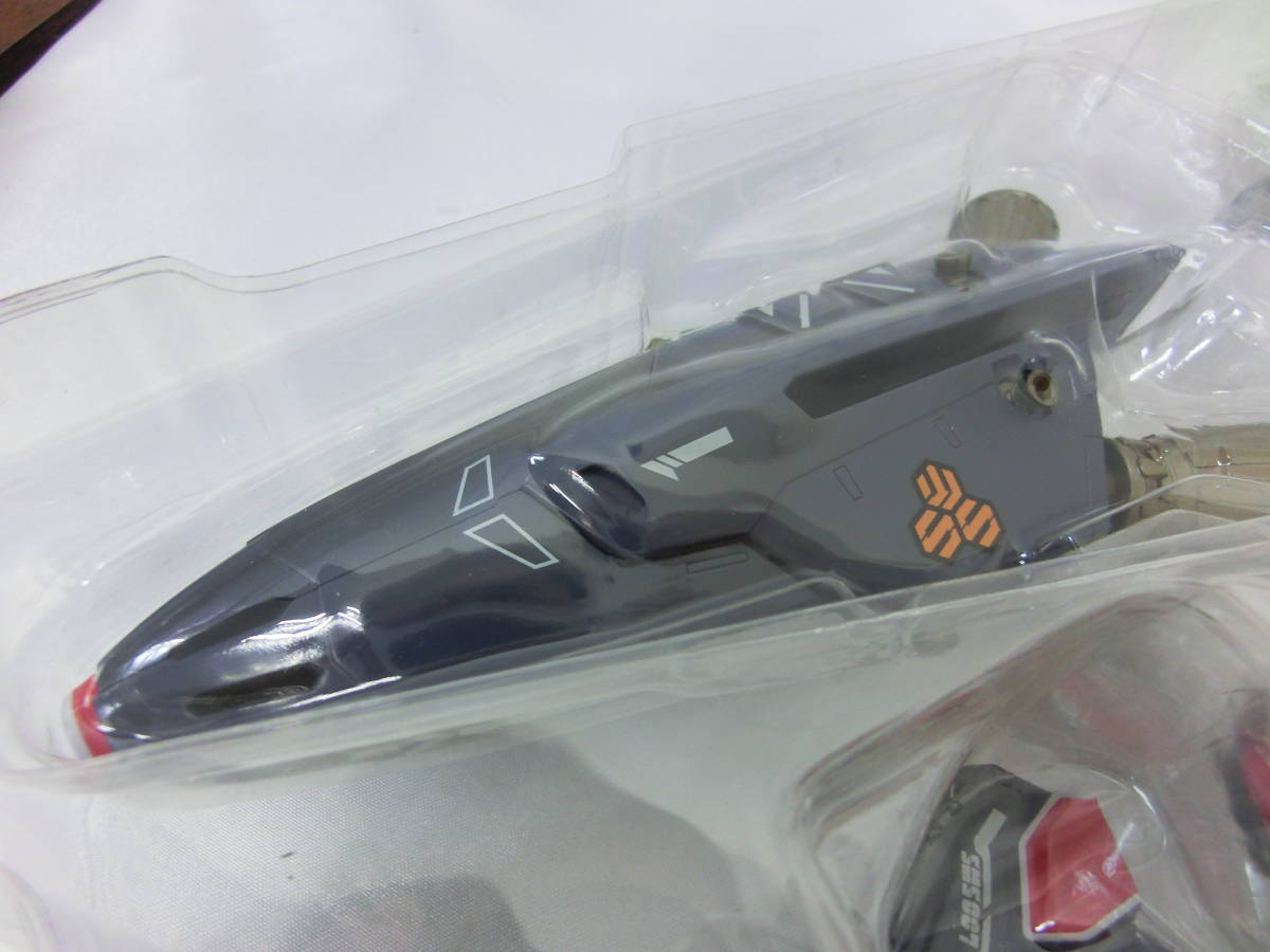 DX超合金　マクロスフロンティア　VF-25　メサイアバルキリー用　スーパーパーツ　早乙女アルト機カラー　