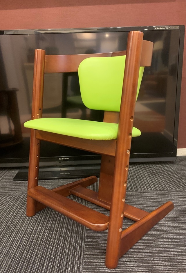 ARBOL ベビーチェア 乳幼児用ハイチェアー 椅子 イス 高さ調節 ベビー家具