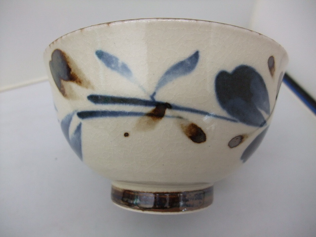 日本製 美濃焼   風花  茶碗  陶器 １３．５ｃｍ  味わい深い色合いの画像6