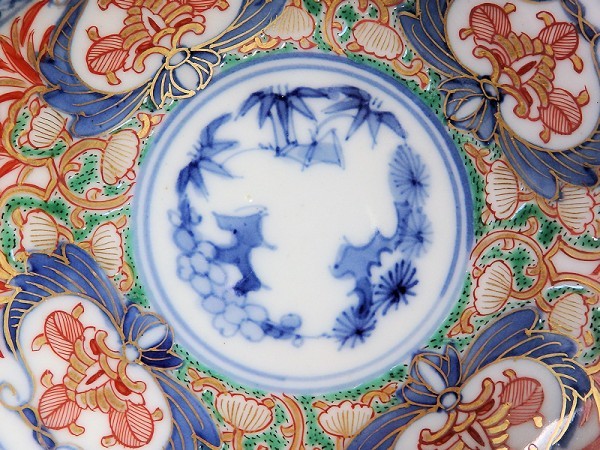 fbbi-C688mS 大聖寺伊万里 金襴手 松竹梅に草花紋の図 縁高四方角皿 5