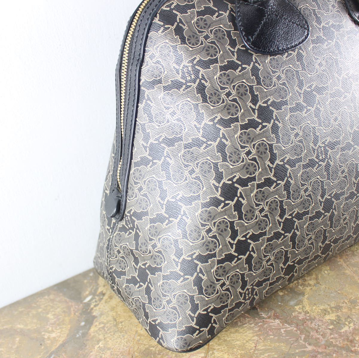 CELINE DOME TYPE CARRIAGE PATTERNED HAND BAG/セリーヌドームタイプ馬車柄ハンドバッグ_画像3