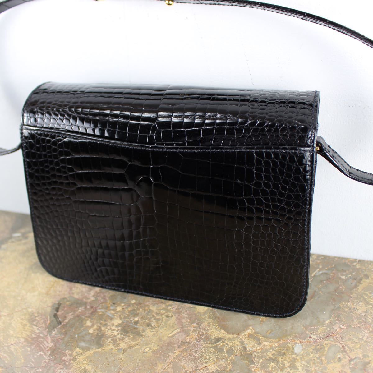 COMTESSE CROCODILE LEATHER SHOULDER BAG MADE IN W.GERMANY/ Conte s crocodile leather shoulder bag 