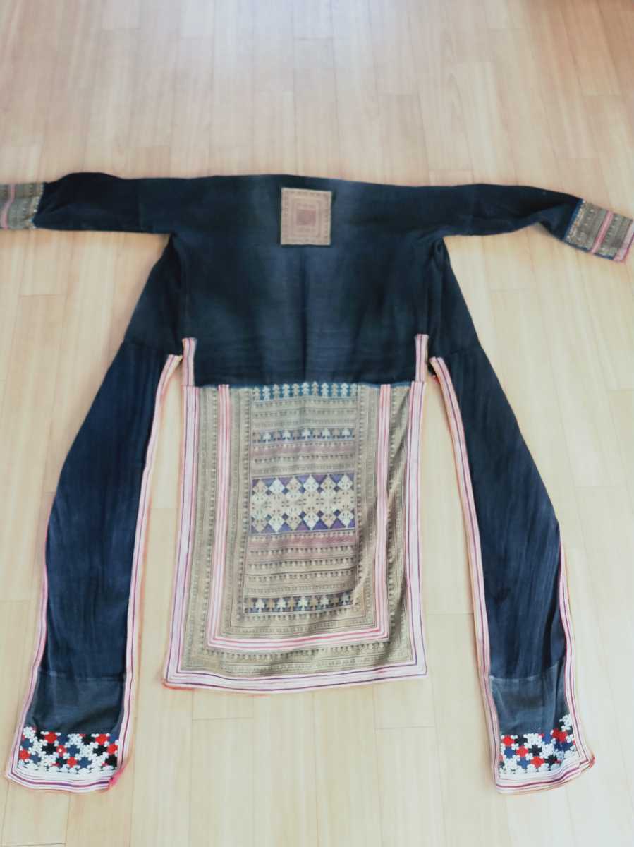 タイ　アカ族　藍染　刺繍　アンティークジャケット