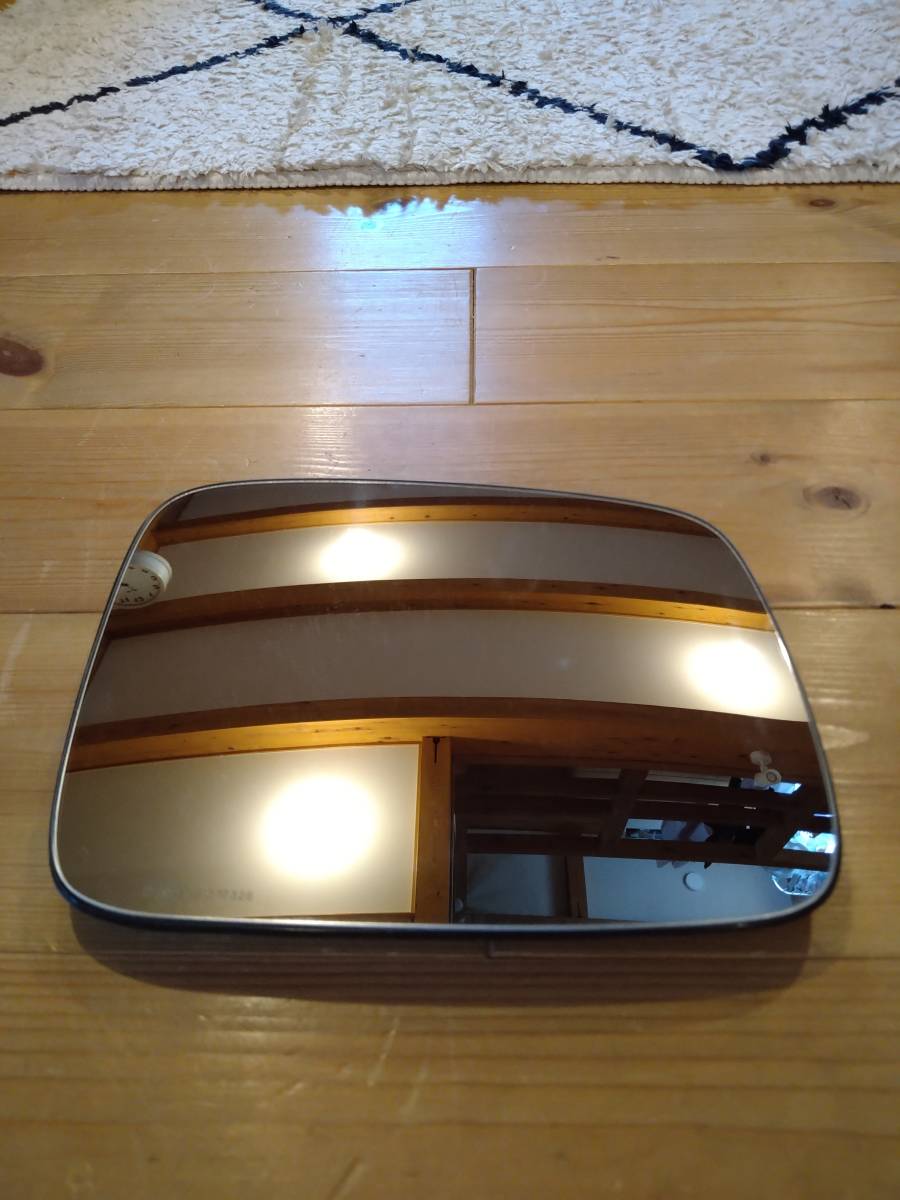 VW T4 beautiful goods Volkswagen Vanagon euro van mirror lens right side 