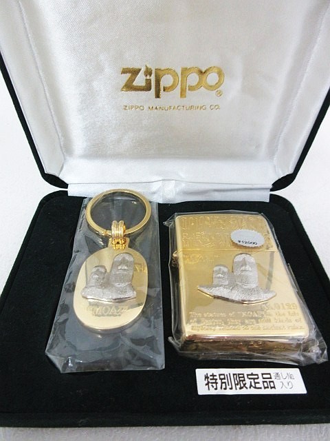 激レア【新品未使用】ジッポー ZIPPO 特別限定品 1995年製 MOAI モアイ キーホルダー付き ゴールド 箱付き ■L25032YER-40-03