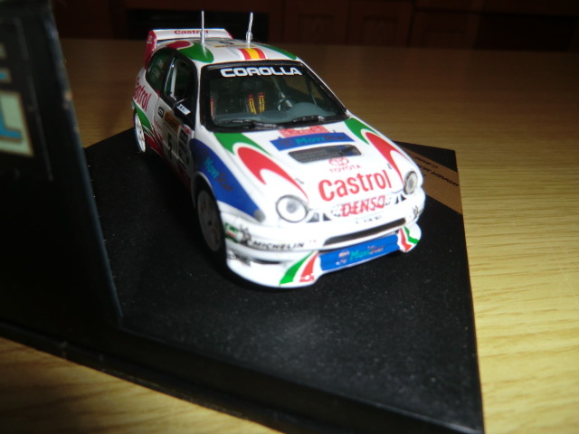 VITESS V98063 1/43 トヨタ TOYOTA COROLLA WRC WINNER MONTE CARLO 1998 C.SAINZ/L.MOYAの画像5