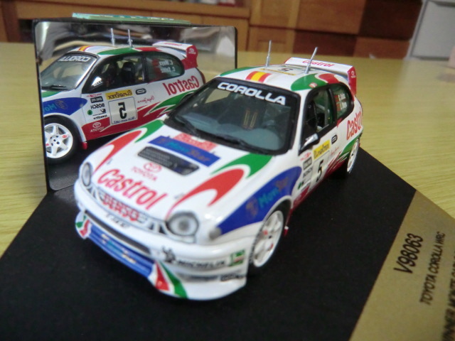 VITESS V98063 1/43 トヨタ TOYOTA COROLLA WRC WINNER MONTE CARLO 1998 C.SAINZ/L.MOYAの画像2