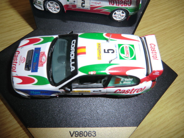 VITESS V98063 1/43 トヨタ TOYOTA COROLLA WRC WINNER MONTE CARLO 1998 C.SAINZ/L.MOYAの画像3