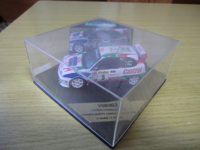 VITESS V98063 1/43 トヨタ TOYOTA COROLLA WRC WINNER MONTE CARLO 1998 C.SAINZ/L.MOYAの画像6