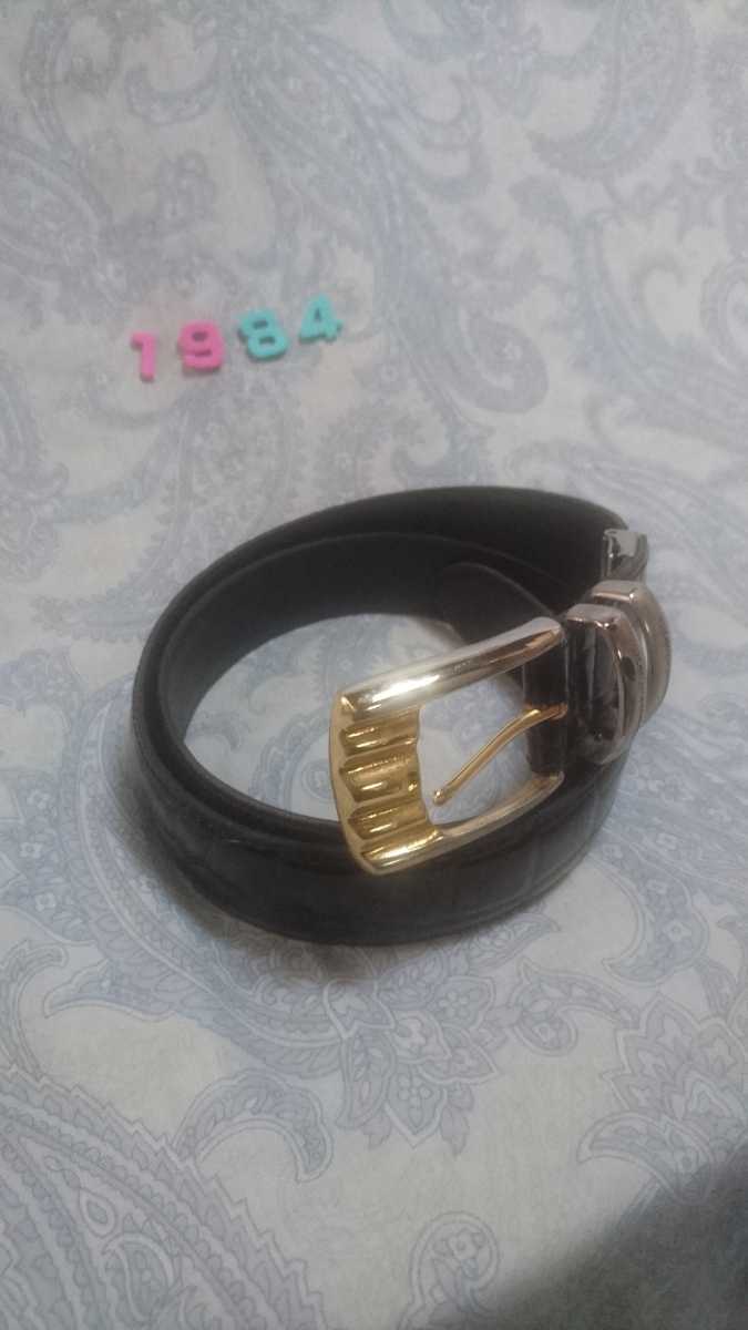1984アンバサダーロバートロゴ付き金銀色スクエアバックルの黒レザーベルト付属品なし_画像2