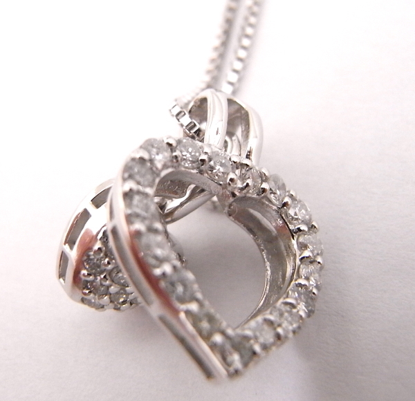 ☆ K18WG ダイヤモンドネックレス ハート 0.50ct K18-
