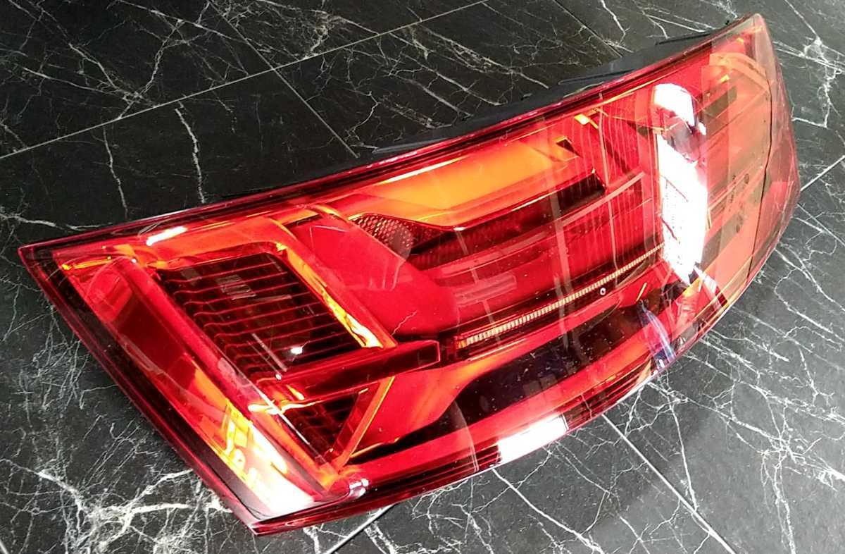  Audi Q7 original tale lense light 