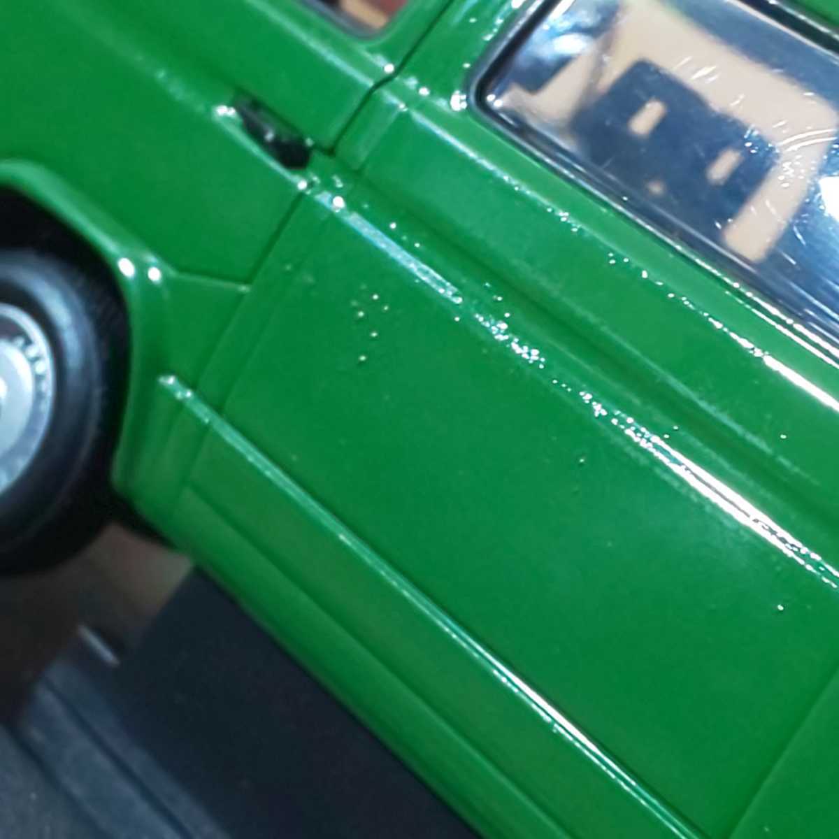 ミニチャンプス【1/43 VW T3 BUS】グリーン ワーゲン ヴァナゴン ミニチャンプス【1/43 VW T3 BUS】グリーン ワーゲン ヴァナゴン