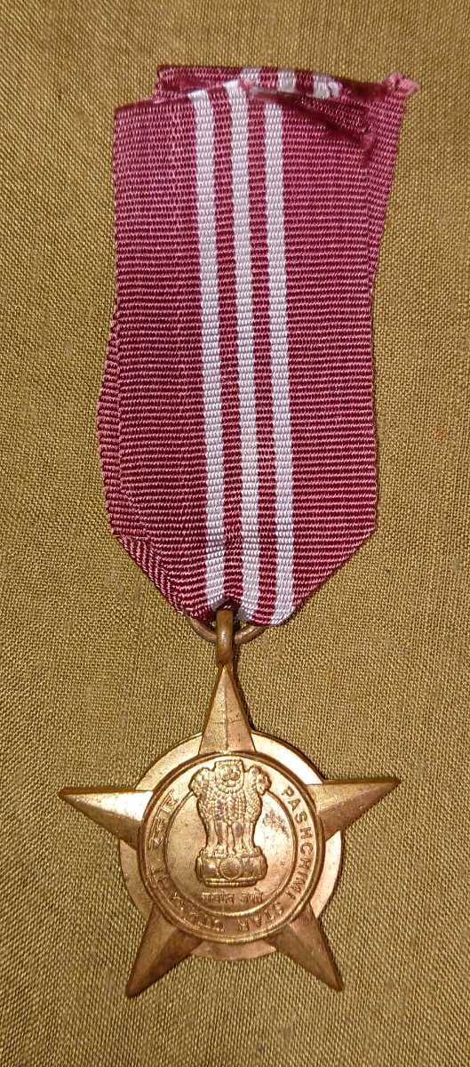 Yahoo!オークション - 勲章 インド軍(1971年 インドパキスタン Yahoo!オークション - 勲章 インド軍(1971年 インドパキスタン