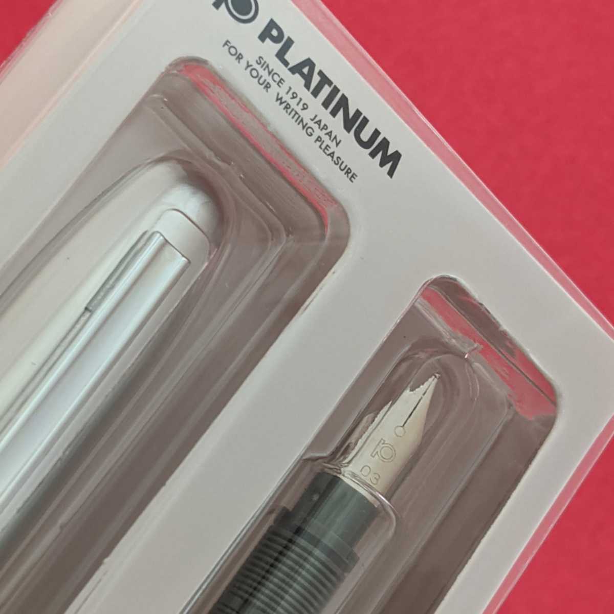 [未使用新品]　PLATINUM　プラチナ万年筆　万年筆　プレジール　アイスホワイト　Ｇパック　K1406_ペン先：０.３ / 細字